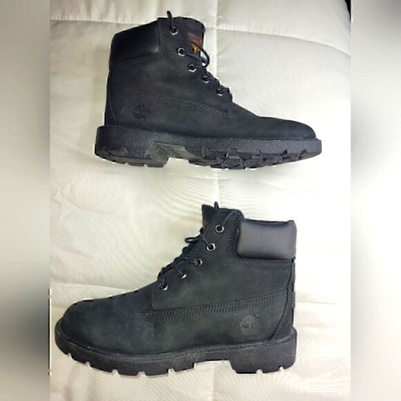 Timberland Boots men's sz 5 Black.